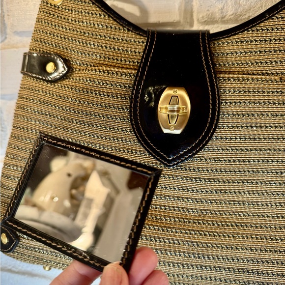 ERIC JAVITS black and gold woven shoulder bag. - Picture 3 of 10